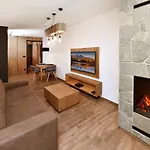Ξενοδοχείο με διαμερίσματα Aplend Ovruc Štrbské Pleso