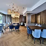 Ξενοδοχείο με διαμερίσματα Aplend Ovruc Štrbské Pleso