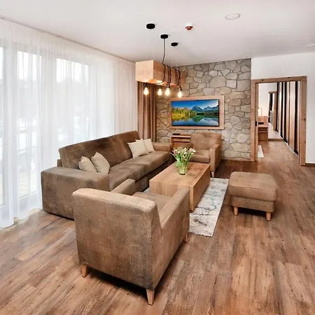 Aparthotel Aplend Ovruc 4*