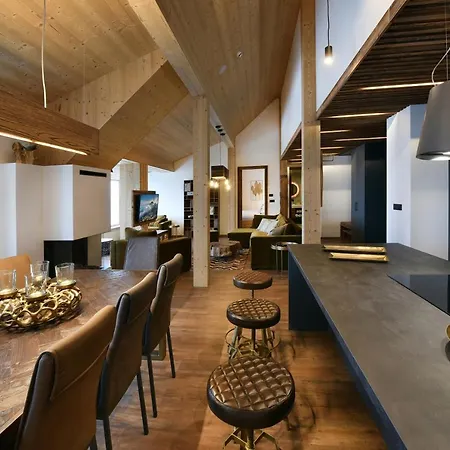 Aparthotel Aplend Ovruc